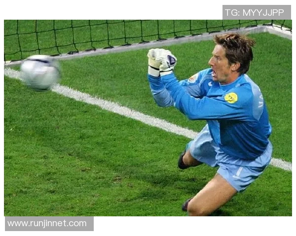 欧洲足球明星独特走路风格解析与魅力展现 欧洲足球明星独特走路风格解析与魅力展现